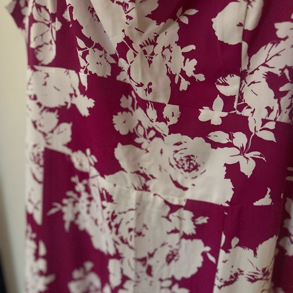 Abercrombie NWT Ruffle Tiered Maxi Dress - Picture 6 of 7